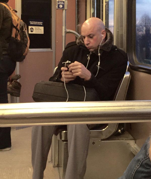 двойники знаменитостей среди обычных людей, двойники персонаже среди людей, люди похожие на знаменитостей, люди похожие на персонажей