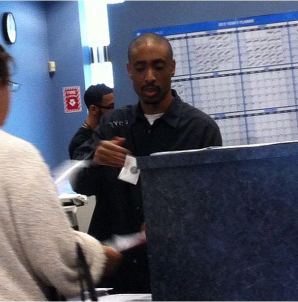 двойники знаменитостей среди обычных людей, двойники персонаже среди людей, люди похожие на знаменитостей, люди похожие на персонажей