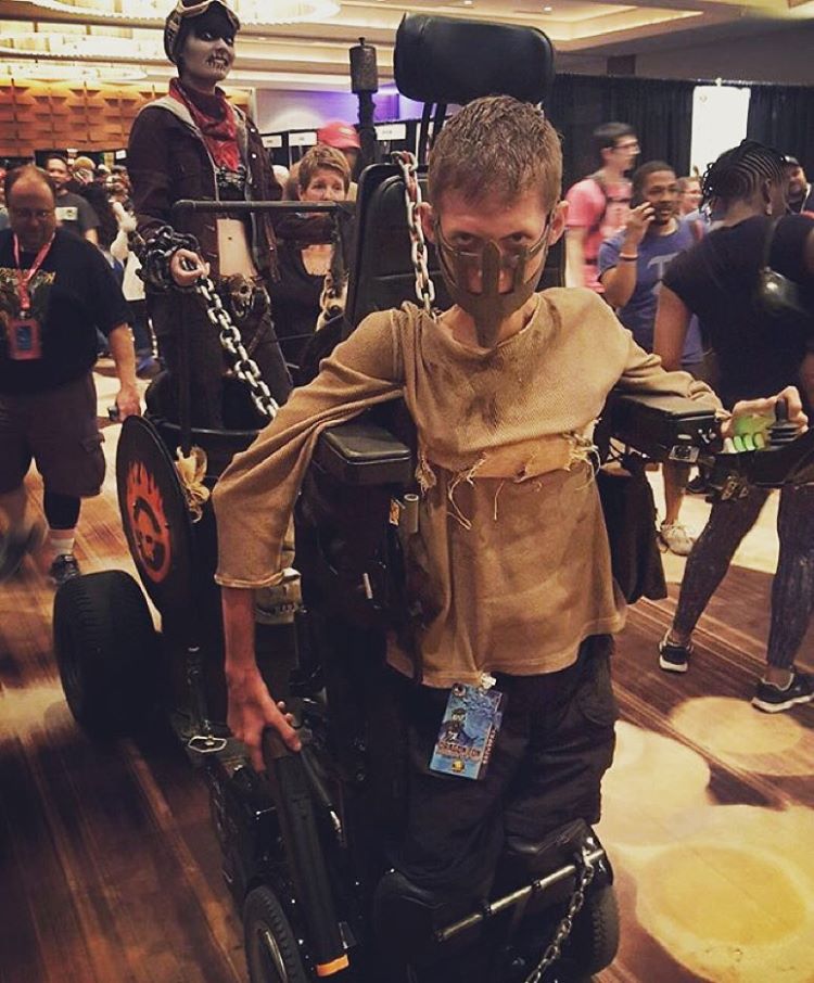 инвалид сделал косплей на «Безумного Макса», mad max cosplay, безумный Макс косплей, Бен Карпентер, Ben Carpenter 