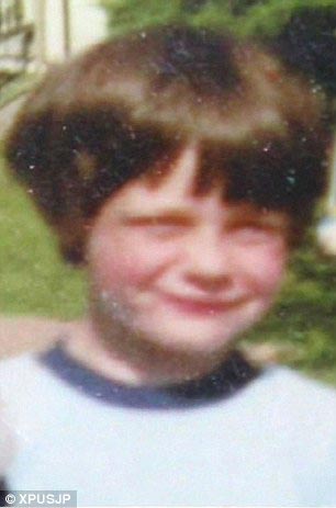 Кассандра Касс, Cassandra Cass, транссексуал как Джессика Рэббит, транссексуал превратился в Джессику Рэббит