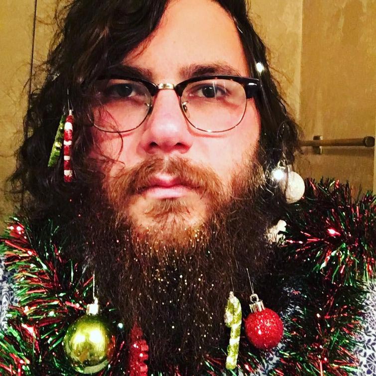 Jingles Beards, новогодние бороды, ёлочные шары в бороде, гирлянда в бороде