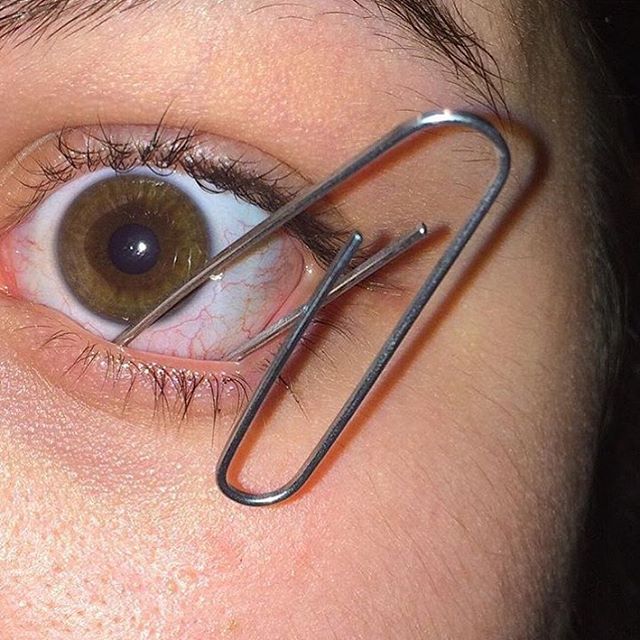 Eyexam, люди в глаза разные предметы