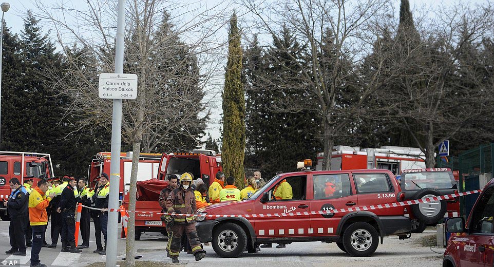 токсичное облако в Испании, оранжевое облако в Испании, оранжевое токсичное облако в Испании, взрыв на химическом заводе в Испании, Оранжевое облако Игуалада