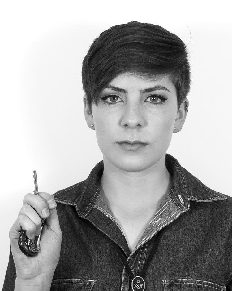 предметы против изнасилования, Guarded, Тейлор Йоком,Taylor Yocom, предметы самозащиты девушки, оружие против изнасилования