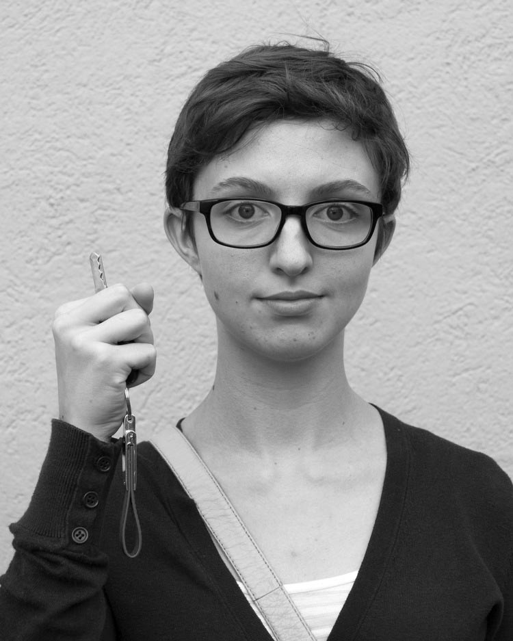 предметы против изнасилования, Guarded, Тейлор Йоком,Taylor Yocom, предметы самозащиты девушки, оружие против изнасилования