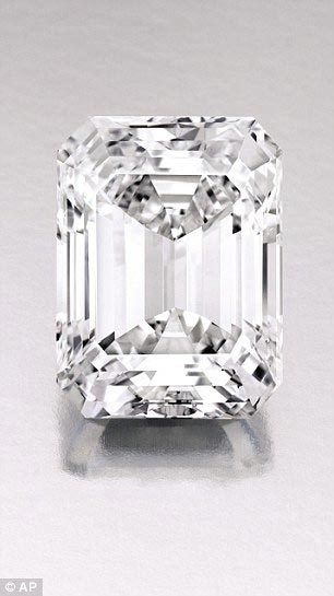 превращение алмаза в бриллиант, бриллиант типа IIa, идеальный бриллиант, совершенный бриллиант, бриллиант 100 карат 16 млн долларов