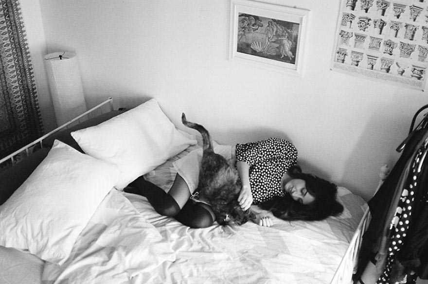 девушки и кошки, кошатницы