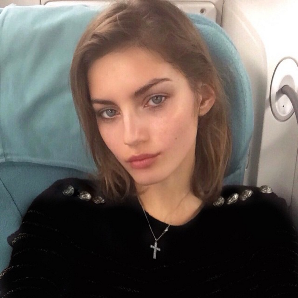  моделеи Victoria's Secret без макияжа