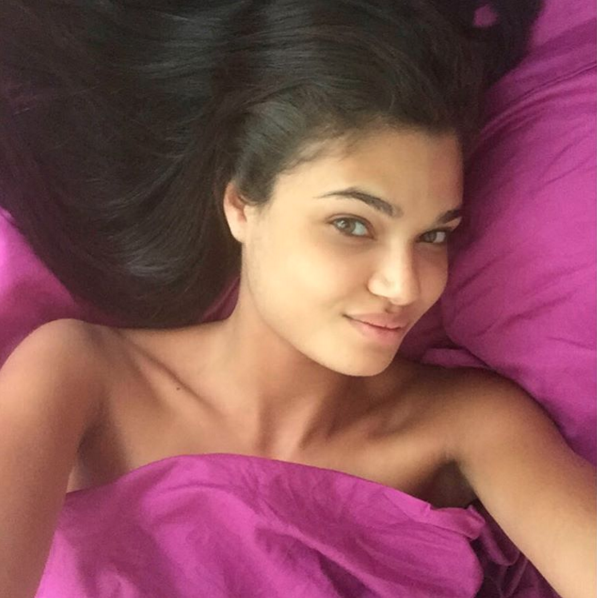  моделеи Victoria's Secret без макияжа