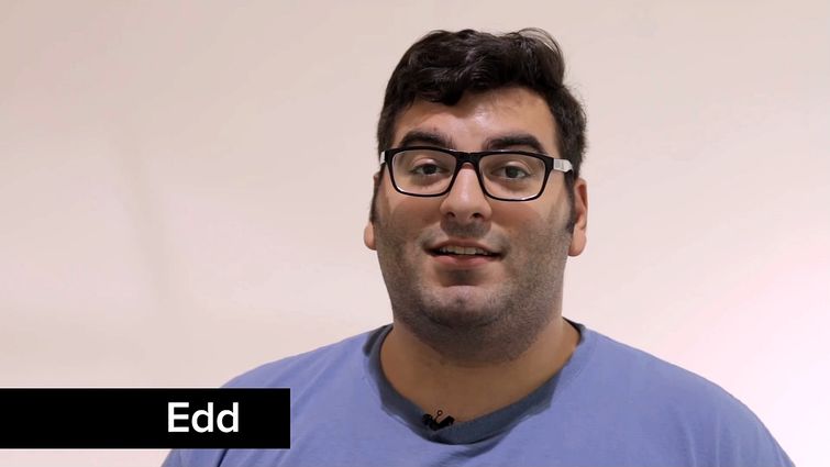 чистят уши видео, чистка ушей первый раз в жизни, люди очистили уши первый раз в жизни