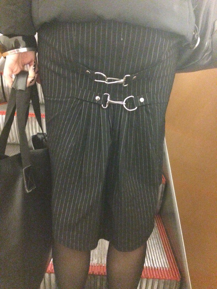 мода петербургского метро, мода метро, модники в транспорте, странные пассажиры метро 