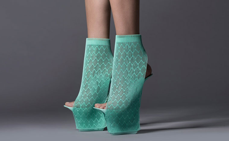 туфли напечатанные на 3D принтере, одежда распечатанная на 3d принтере, с монитора на ноги