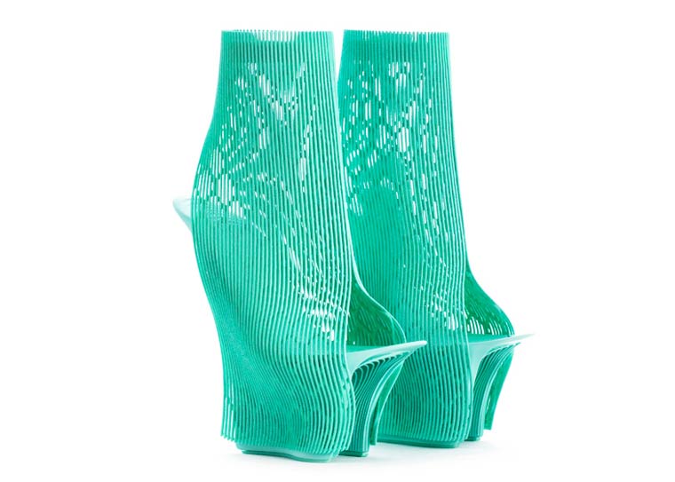 туфли напечатанные на 3D принтере, одежда распечатанная на 3d принтере, с монитора на ноги