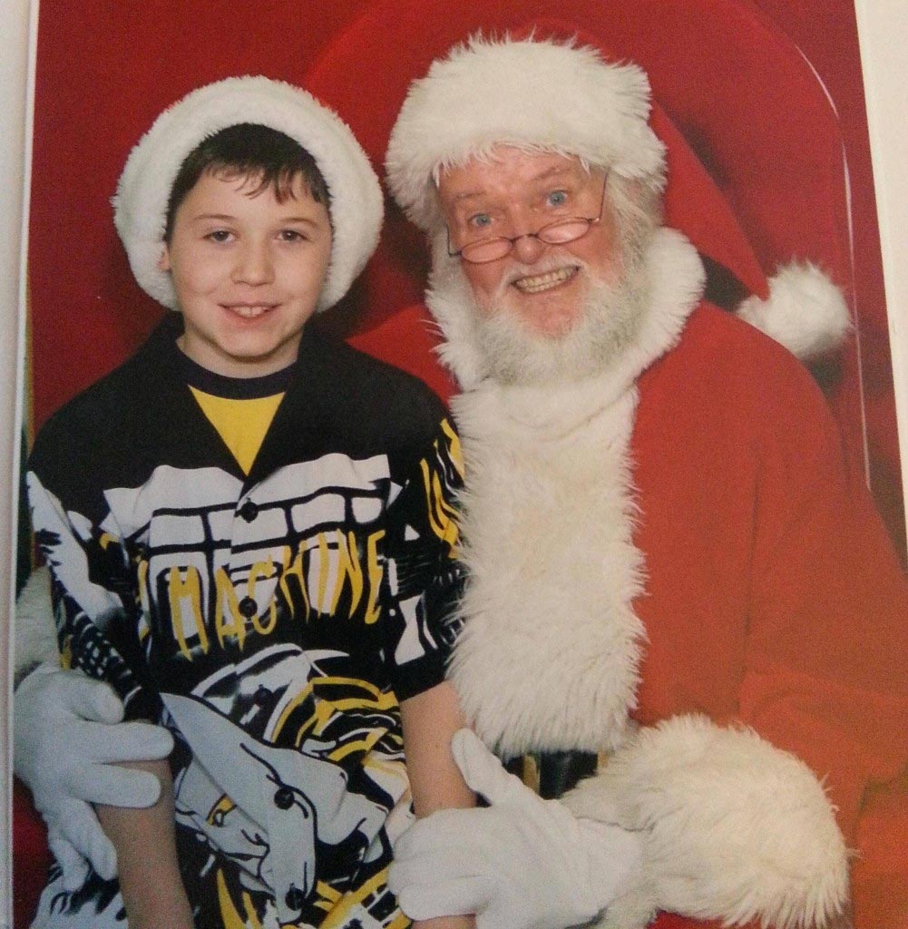 Санта Клаусы маньяки, страшные Санта Клаусы, жуткие Санта Клаусы 