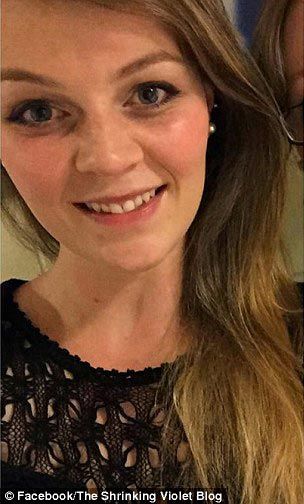 лишние складки кожи после похудения, рулоны лишней кожи, лишняя кожа после похудения