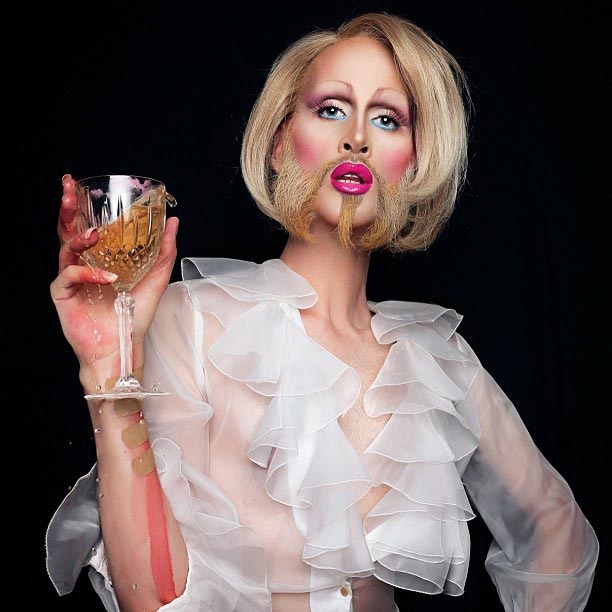 визажиста с богатой фантазией, Мату Андерсен, Mathu Andersen