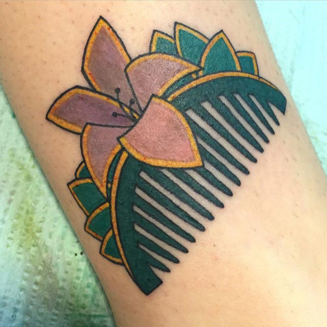 татуировки с диснеевскими принцессами, тату с персонажами мультфильмов, тату дисней