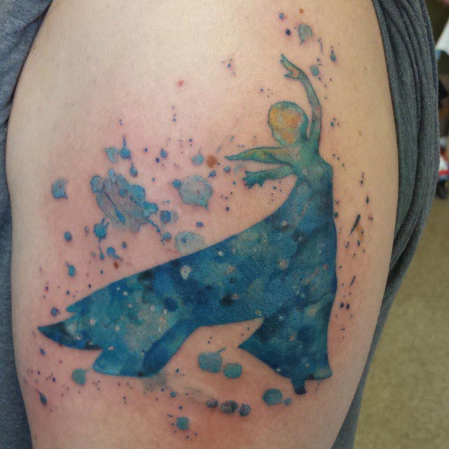 татуировки с диснеевскими принцессами, тату с персонажами мультфильмов, тату дисней