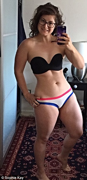 Из дряблой в спортивную: девушка разоблачила фитнес-фотографии похудела за 2 минуты, Софи Кей, Sophie Kay, как похудеть за две минуты, из дряблой в спортивную