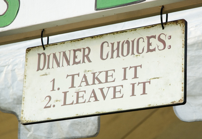 способы официант вас возненавидел, как взбесить официанта, как разозлить официанта