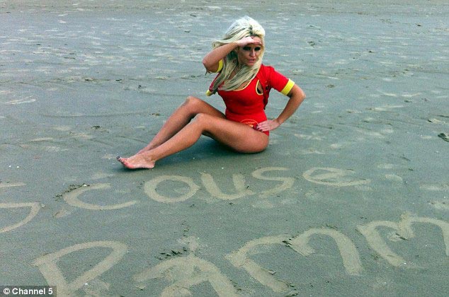 Как Памела: британка потратила 30 тысяч долларов, чтобы стать точной копией Памелы Андерсон потратила 30 тысяч долларов чтобы стать копией Памелы Андерсон, Кэролайн Андерсон, Carolyn Anderson, Scouse Pamm