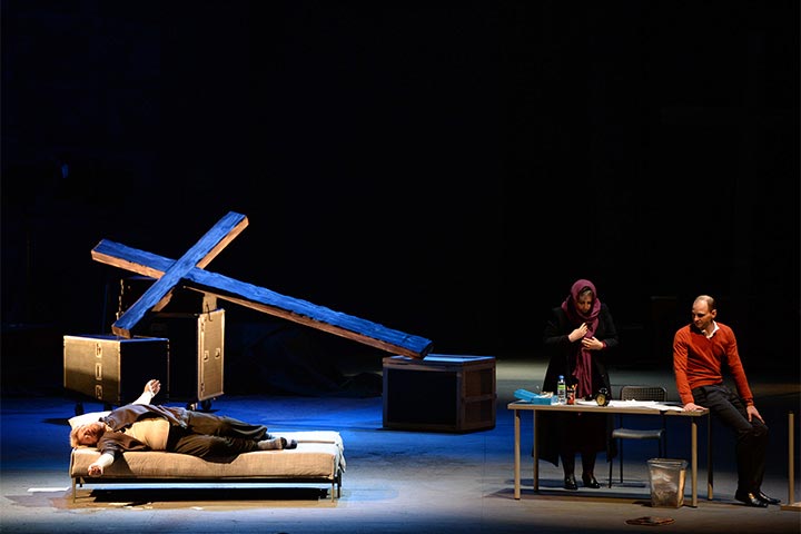 Пчёлки больше не тверкуют, пчёлы тверк, запретили в 2015 году, Россия запреты