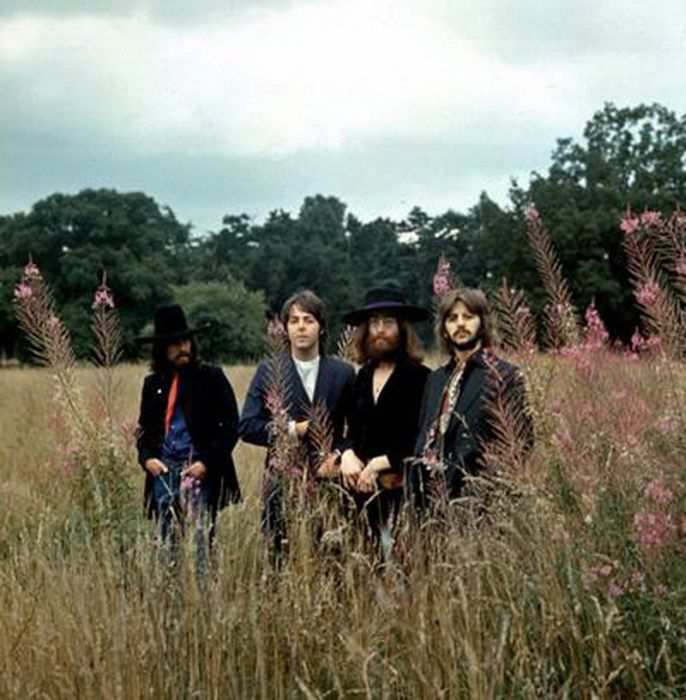 Вперёд, в прошлое: значимые архивные кадры, которые откроют вам окно в историю Исторические кадры, редкие архивные фотографии, исторические события, редкие фото звёзд