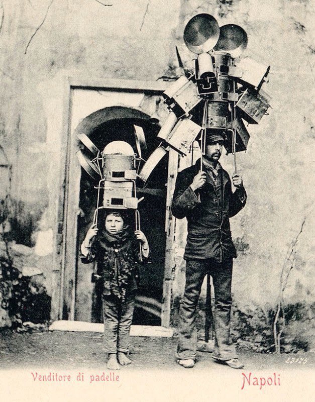 Вперёд, в прошлое: значимые архивные кадры, которые откроют вам окно в историю Исторические кадры, редкие архивные фотографии, исторические события, редкие фото звёзд