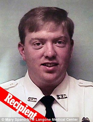 Новое лицо: обгоревший пожарный прошел через самую обширную операцию по пересадке лица в истории Пэт Хардисон, Pat Hardison, Дэвид Роудбах, David Rodebaugh, пересадка лица, самая крупная операция по пересадке лица, пересадка лица 2015