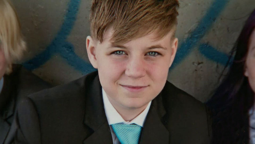 Мама перекрыла татуировку с изображением дочери, татуировка с дочерью сменившей пол