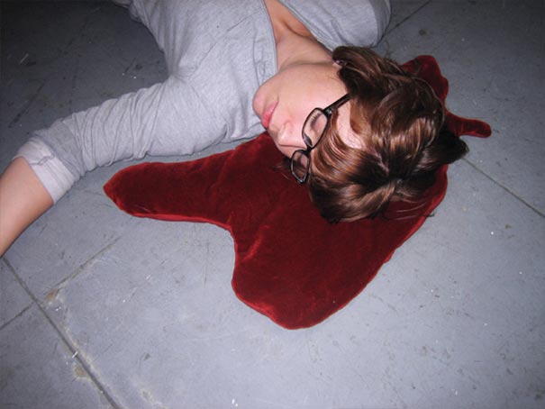 необычные подушки, креативные подушки