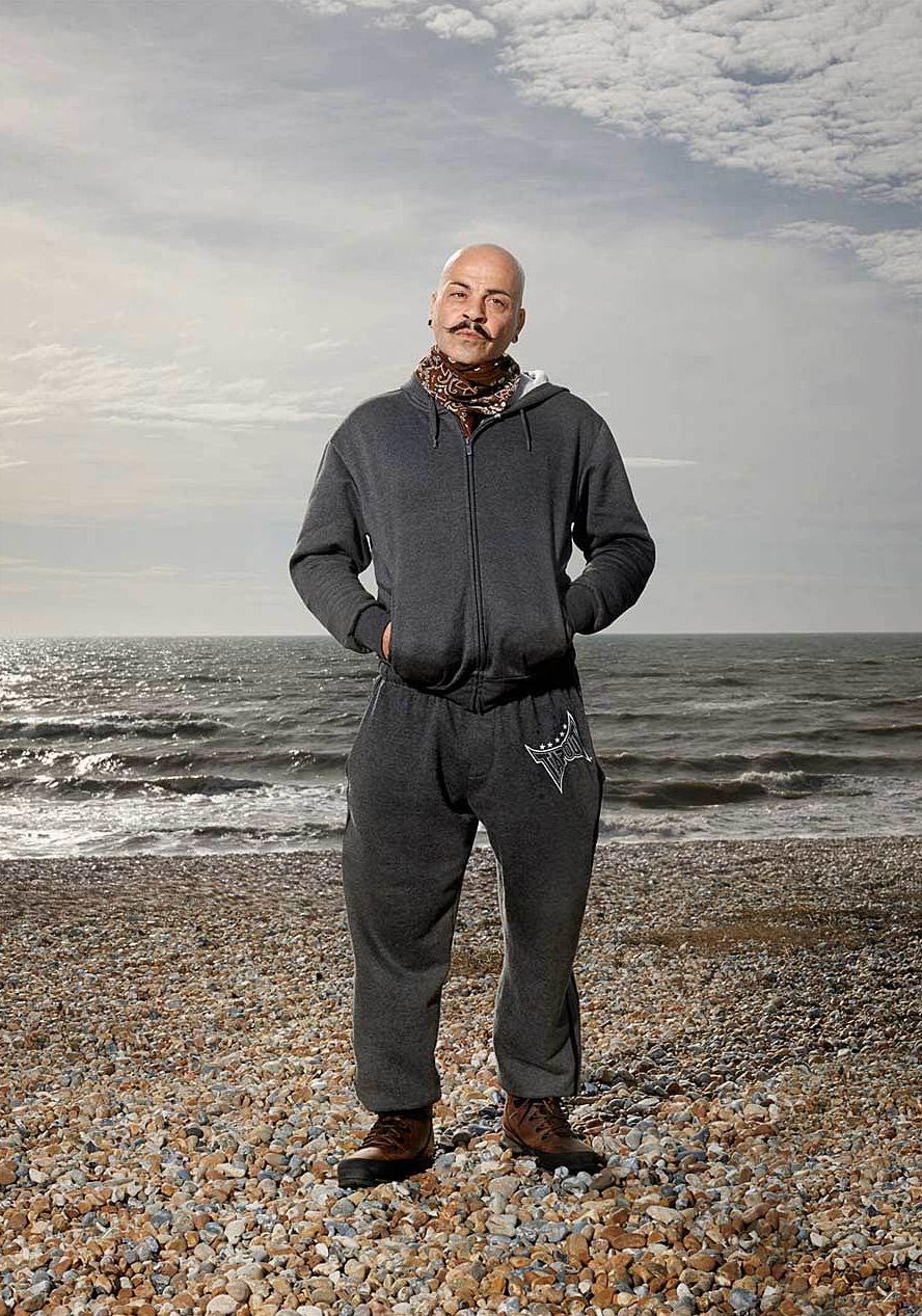 Алан Поудрил, Alan Powdrill, Covered, татуированные люди в одежде и без