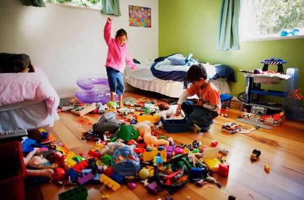 смешные дети, дети хулиганят, дети худшие соседи