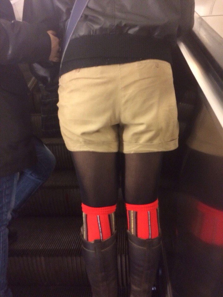 мода петербургского метро, мода метро, модники в транспорте, странные пассажиры метро 