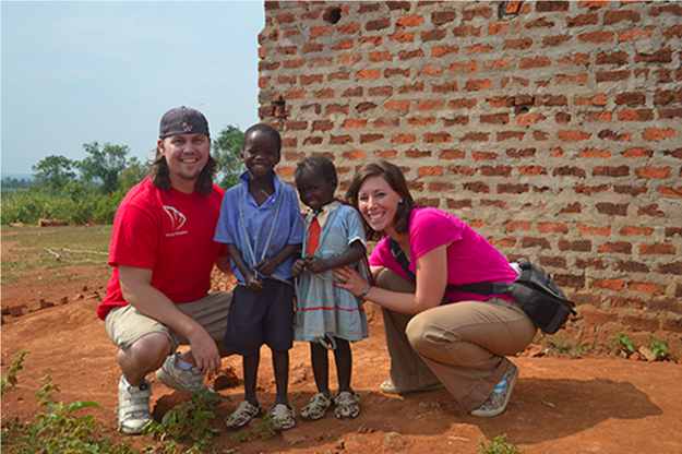 обувь которая растёт, обувь для бедных детей, Кентон Ли, Kenton Lee