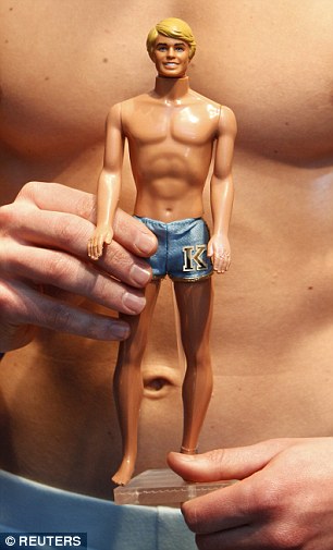 Маурисио Гальди, Mauricio Galdi, живой Кен, парень превратил себя в куклу