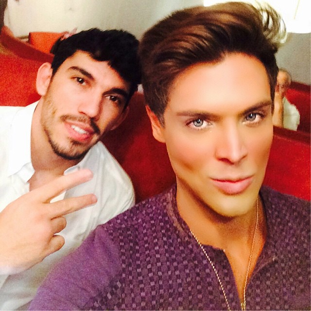 Маурисио Гальди, Mauricio Galdi, живой Кен, парень превратил себя в куклу