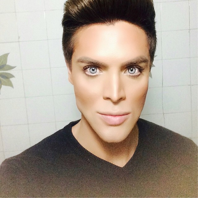 Маурисио Гальди, Mauricio Galdi, живой Кен, парень превратил себя в куклу