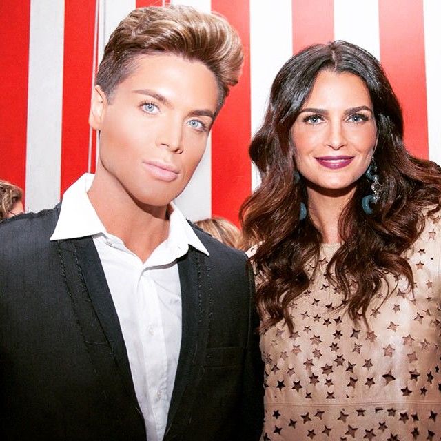 Маурисио Гальди, Mauricio Galdi, живой Кен, парень превратил себя в куклу