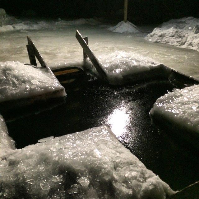 крещенские купания Instagram, купания на крещение Instagram, крещенские купания 2014, крещенские купания 2014 фото