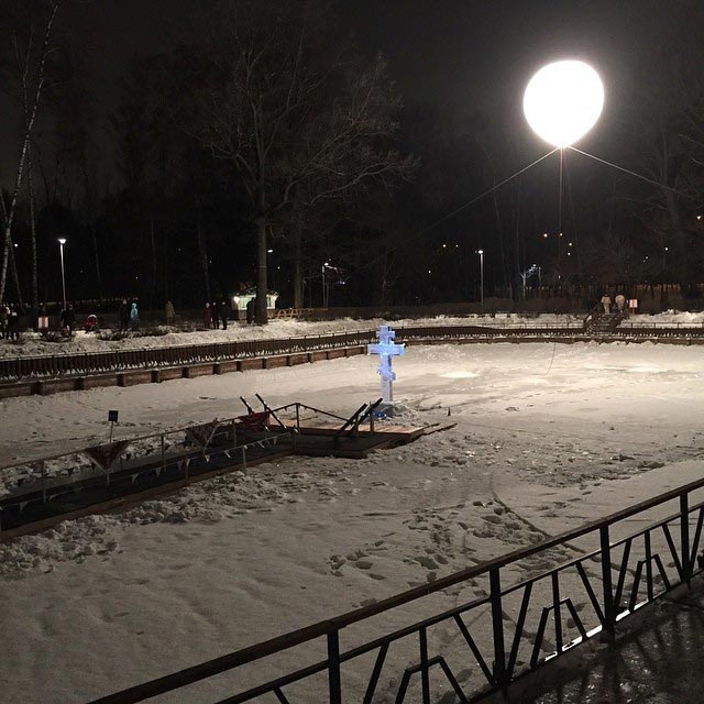 крещенские купания Instagram, купания на крещение Instagram, крещенские купания 2014, крещенские купания 2014 фото