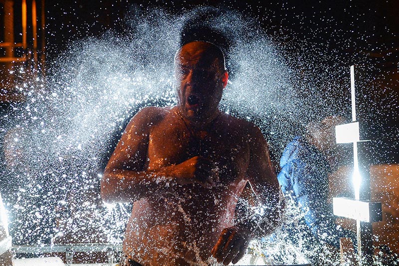 крещенские купания Instagram, купания на крещение Instagram, крещенские купания 2014, крещенские купания 2014 фото