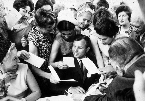 Редкие кадры исторических событий, а также архивные снимки великих и знаменитых. Часть 43 Исторические кадры, редкие архивные фотографии, исторические события, редкие фото звёзд