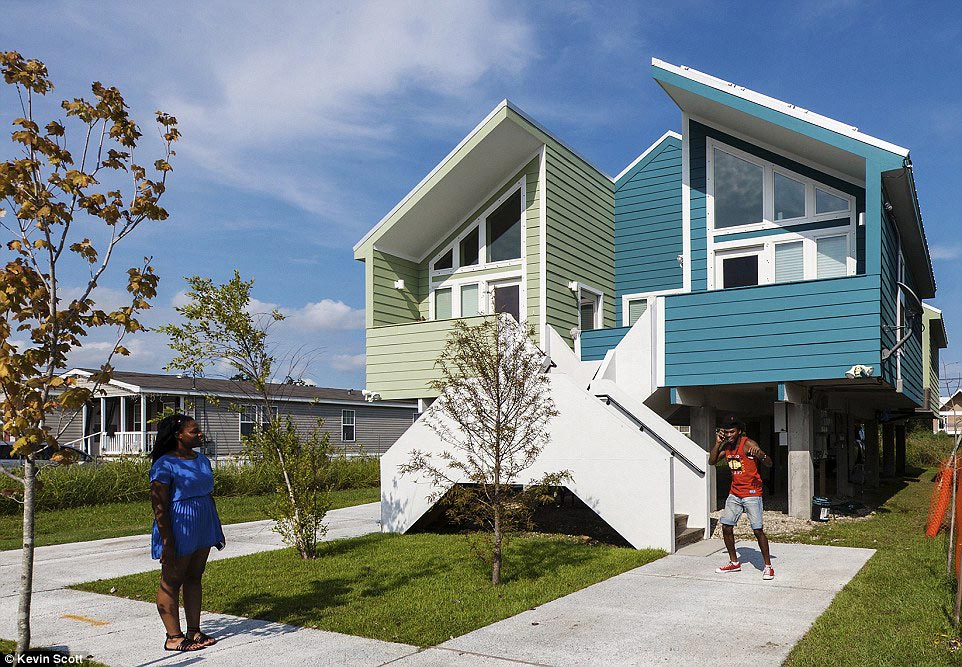 Брэд Питт построил дома, дома для жителей нового Орлеана 