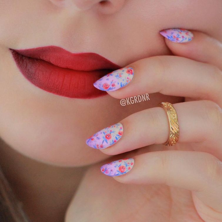 тёмная помада, мода на тёмные помады, матовая помада