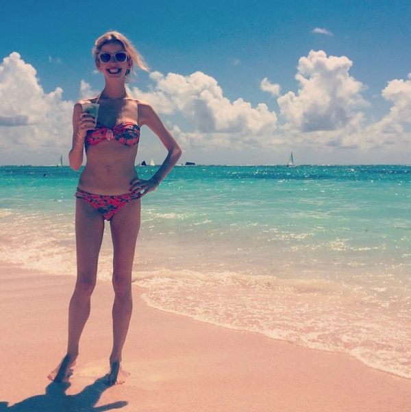 раздельный купальник, полные девушки в купальниках