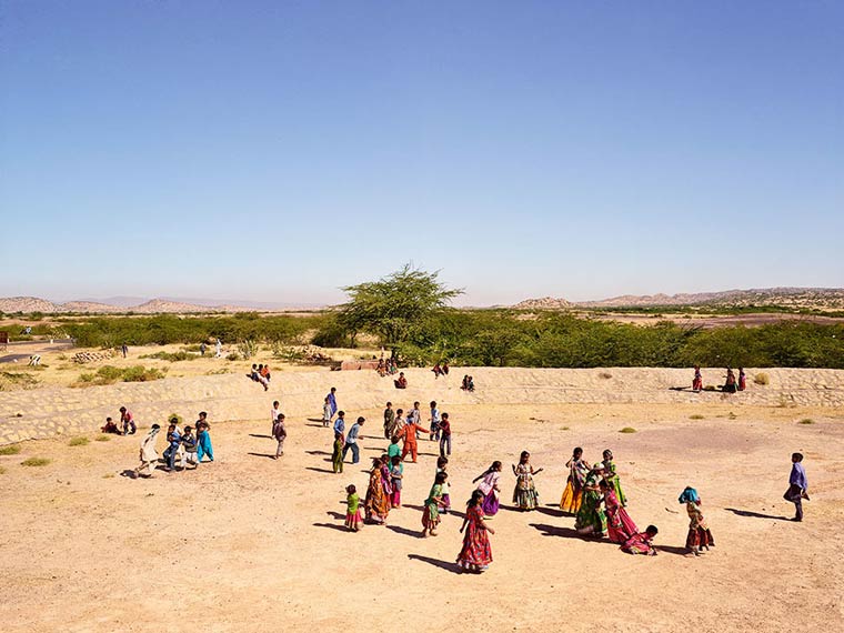 детские игровые площадки со всего мира, как выглядят детские игровые площадки в разных странах, детские игровые площадки из разных стран, Джеймс Моллисон, James