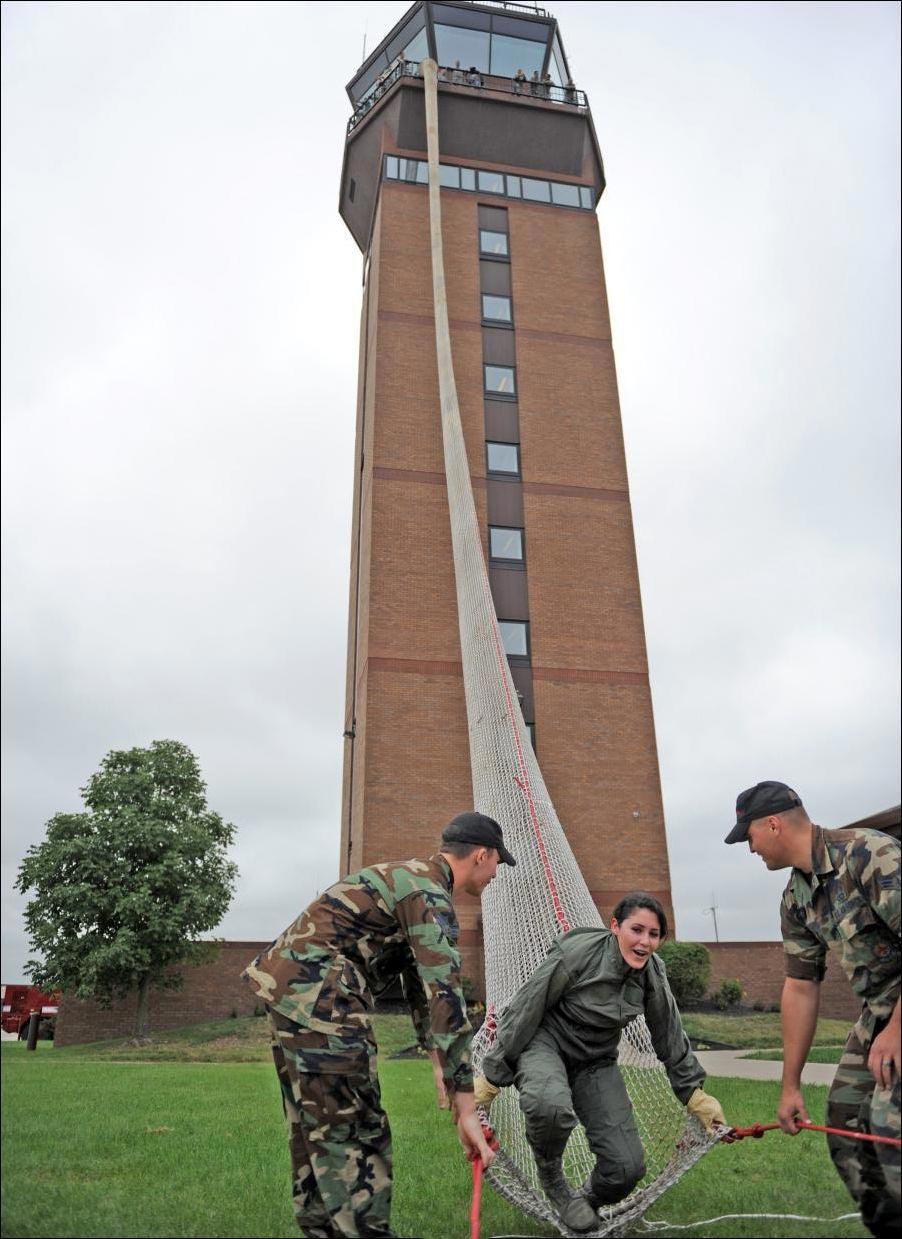 эвакуационный рукав, страшный эвакуационный рукав, страшный рукав для экстренной эвакуации