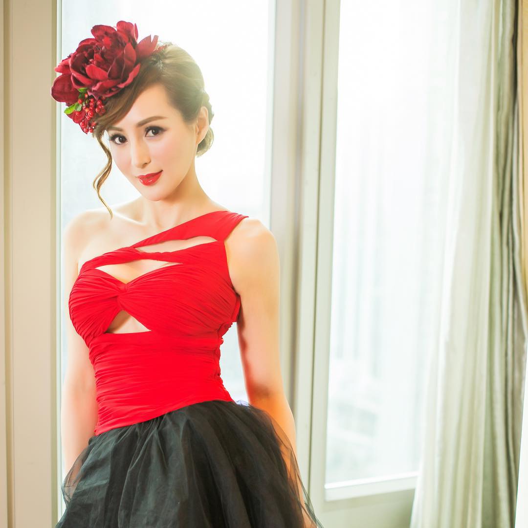 Кенди Ло, Candy Lo, нестареющая женщина, 50-летняя мать троих детей