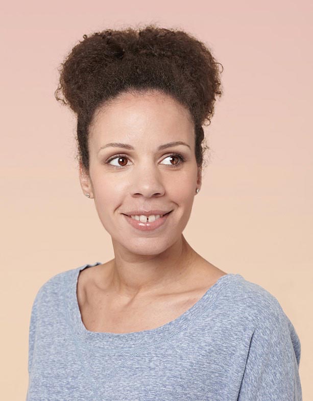 Успешные модели рук демонстрируют свои менее успешные лица лица моделей рук, модели рук показали свои лица, модели рук демонстрируют лица